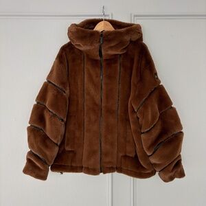 Alo Yoga Knock Out Faux Fur Hooded Oversized Jacket Sz S